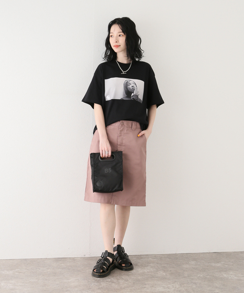Carhartt WIP（カーハートダブリューアイピー）の「【CARHARTT WIP/カーハート ダブリューアイピー】S/S ARCHIVE GIRL T-SHIRT（Tシャツ/カットソー・レディース・ホワイト/ブラック・SMALL）」の18枚目の写真