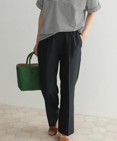 URBAN RESEARCH DOORS(アーバンリサーチドアーズ)の「『セットアップ対応』『UR TECH DRYLUXE』ストレートイージーパンツ(その他パンツ・レディース・ネイビー/ベージュ・MEDIUM)」の8枚目の写真