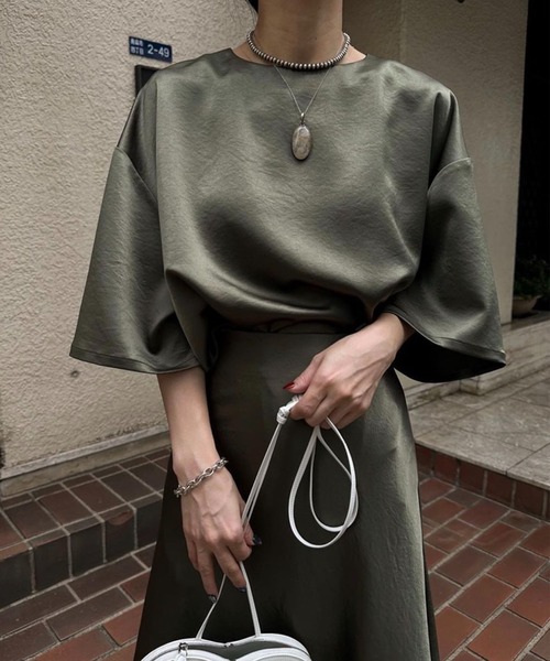 Ameri（アメリ）の「GLOSSY FLOW TEE WITH SKIRT（ワンピース