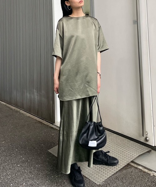トップス ao GLOSSY FLOW TEE WITH SKIRT Ameri（アメリ）の「GLOSSY FLOW TEE WITH SKIRT（ワンピース