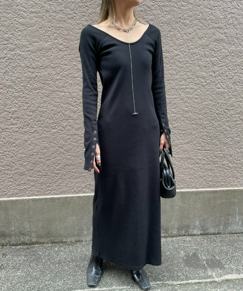 AIC.（エーアイシー）の「パッド付きバックオープンリブワンピース/袖ボタン付き2WAY（ワンピース・レディース・ブラック/グレー・SMALL/MEDIUM）」の8枚目の写真