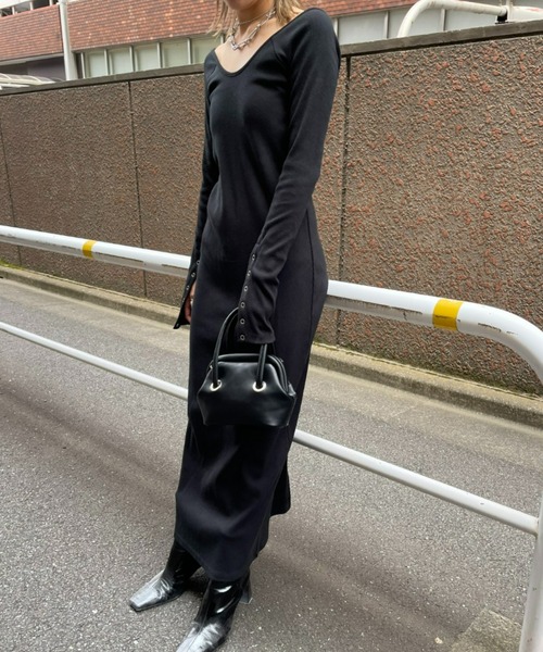 AIC.（エーアイシー）の「パッド付きバックオープンリブワンピース/袖ボタン付き2WAY（ワンピース・レディース・ブラック/グレー・SMALL/MEDIUM）」の14枚目の写真