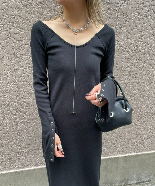 AIC.（エーアイシー）の「パッド付きバックオープンリブワンピース/袖ボタン付き2WAY（ワンピース・レディース・ブラック/グレー・SMALL/MEDIUM）」の12枚目の写真