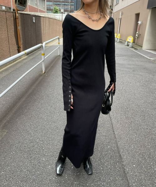 AIC.（エーアイシー）の「パッド付きバックオープンリブワンピース/袖ボタン付き2WAY（ワンピース・レディース・ブラック/グレー・SMALL/MEDIUM）」の13枚目の写真