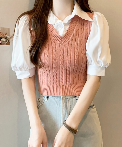 Girly Doll(ガーリードール)の「ケーブルベストドッキングシャツ(シャツ/ブラウス・レディース・ホワイト/ブラック/ピンク/ブルー・FREE)」の1枚目の写真