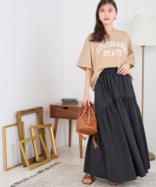 OMNES（オムネス）の「エステルオックスティアードスカート（スカート・レディース・カーキ/チャコール/ベージュ/ブラック・FREE）」の8枚目の写真