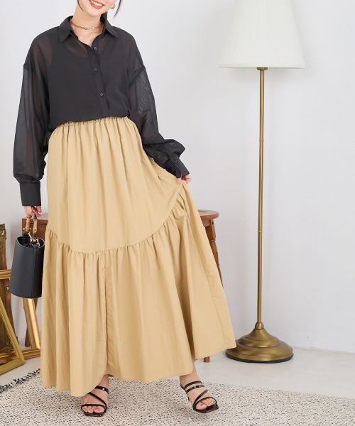 OMNES（オムネス）の「エステルオックスティアードスカート（スカート・レディース・カーキ/チャコール/ベージュ/ブラック・FREE）」の15枚目の写真