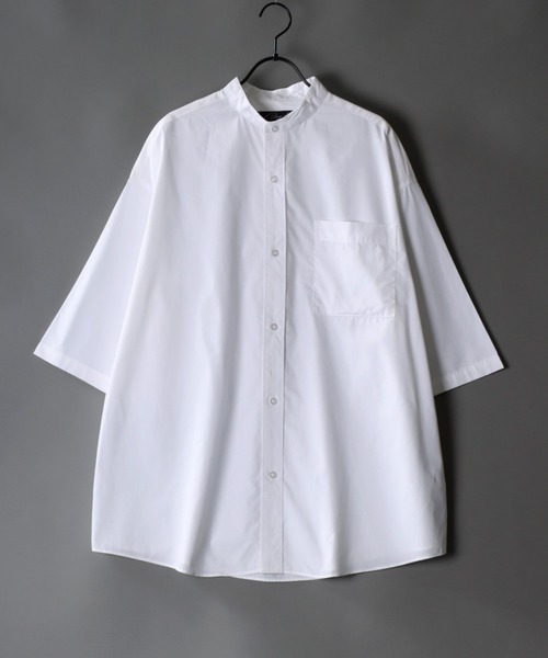 SITRY(シトリー)の「Oversize Drop shoulder Band Collar broadcloth shirt/オーバーサイズ ドロップショルダー バンドカラー ブロード 半袖シャツ(シャツ/ブラウス・メンズ・ブラック/ホワイト×ブルー/ホワイト/ブルーグレー/ブルー系その他/ホワイト×ブラック・M/L)」の3枚目の写真