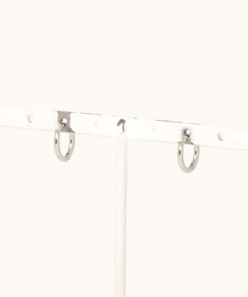 novice（ノーヴィス）の「【novice】Hinged Thin Hoop Pierce［Stainless］（ピアス（両耳用）・レディース・シルバー/ゴールド・FREE）」の10枚目の写真