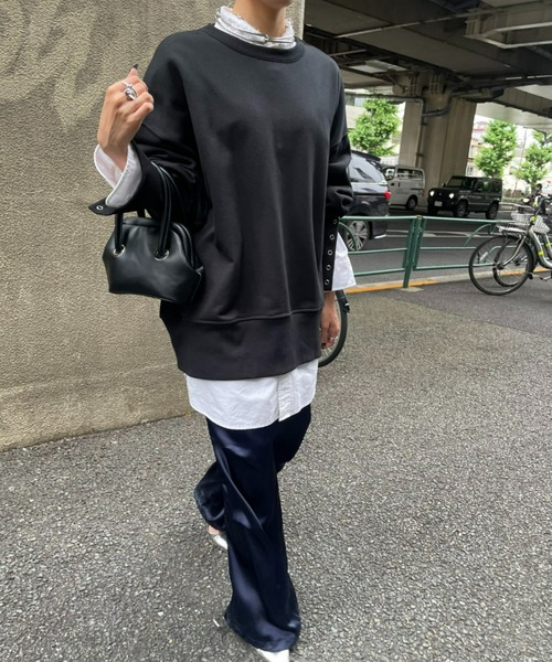 AIC.（エーアイシー）の「バックオープンロングカフス裏毛トップス