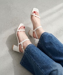 LibertyDoll バックルストラップサンダル
