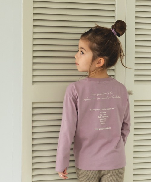 pairmanon（ペアマノン）の「【かぞくおそろい】オリジナル プリント ロゴ イラスト グラフィック 長袖 Tシャツ（Tシャツ/カットソー・キッズ・ベージュ系その他6/グリーン系その他/ホワイト系その他4/ブラック系その他2/ベージュ系その他2/ベージュ系その他/ピンク系その他2/ピンク系その他/パープル系その他/ホワイト系その他3/ピンク/ブラック系その他/ブルー系その他2/ホワイト系その他2/ホワイト系その他/パープル系その他2/テラコッタ/ミント/ブラック系その他3/ブルー系その他・120/100/110/140/130/90/150/80）」の17枚目の写真