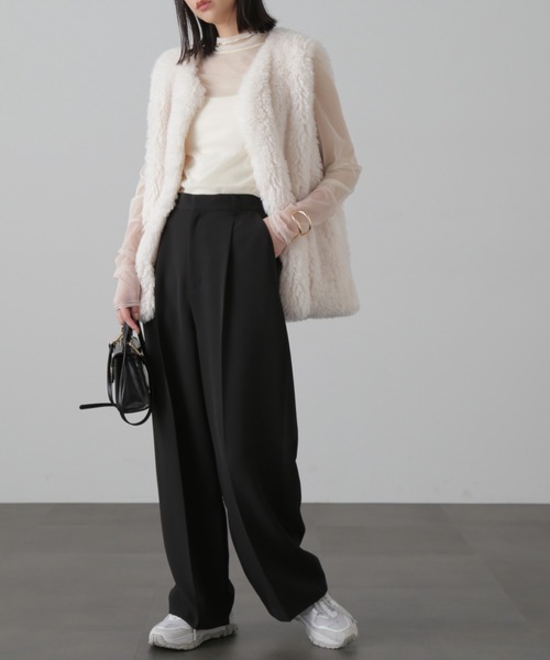 FREE'S MART（フリーズマート）の「フェイクファーベスト（ベスト・レディース・ホワイト/ベージュ・MEDIUM/SMALL）」の21枚目の写真