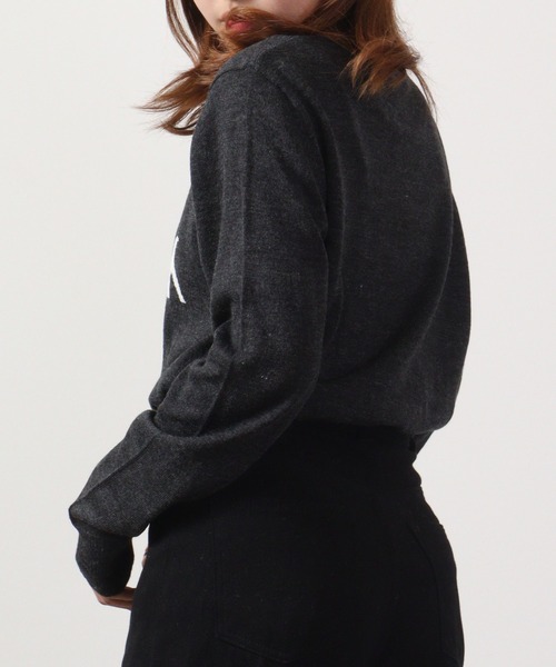 FUNALIVE(ファンアライブ)の「Logo crew neck knit / ロゴクルーネックニット unisex(ニット/セーター・メンズ・ネイビー/グレー系/ブラック/ブラック系/杢グレー/ベージュ/ベージュ系/チャコール/ネイビー系1/ブラック系1/チャコールグレー/ネイビー系・L/LL/M)」の18枚目の写真
