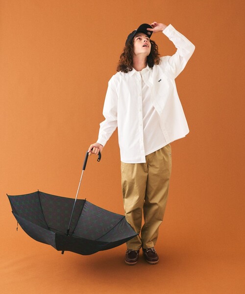 TOWNCRAFT(タウンクラフト)の「TOWN CRAFT/タウンクラフト 別注 ワンポイントロゴ リラックスフィット レギュラーカラーシャツ(シャツ/ブラウス・メンズ・グレー/ホワイト/ブルー/ベージュ/サックスブルー/ブラウン・LARGE/MEDIUM)」の7枚目の写真