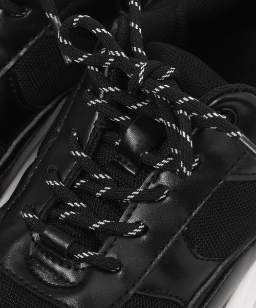 GLOBAL WORK（グローバルワーク）の「エアかる厚底スニーカー/969801（スニーカー・キッズ・ブラック/ホワイト/ホワイト系その他2/ベージュ・24cm/21cm/23cm/22cm/20cm）」の10枚目の写真