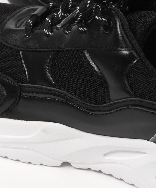 GLOBAL WORK（グローバルワーク）の「エアかる厚底スニーカー/969801（スニーカー・キッズ・ブラック/ホワイト/ホワイト系その他2/ベージュ・24cm/21cm/23cm/22cm/20cm）」の11枚目の写真