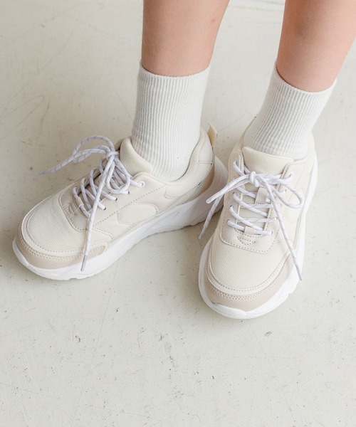 GLOBAL WORK（グローバルワーク）の「エアかる厚底スニーカー/969801（スニーカー・キッズ・ブラック/ホワイト/ホワイト系その他2/ベージュ・24cm/21cm/23cm/22cm/20cm）」の20枚目の写真