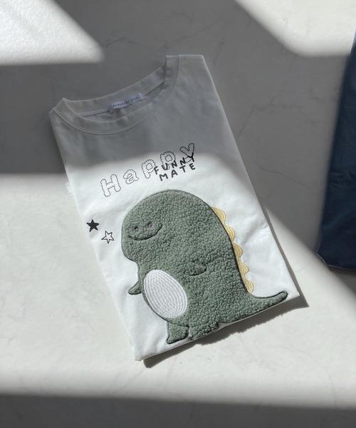 AS KNOW AS plus(アズノゥアズプラス)の「☆ふわふわアニマルロンT(Tシャツ/カットソー・レディース・ブラック系/ブルー系/ベージュ系/ホワイト系/ネイビー系1/ブラック系1/ホワイト系1/アイボリー系1/ホワイト系2/ブラック系2/ネイビー系2/ベージュ系2/ブラック系3/ネイビー系3/グリーン系3/ベージュ系3・FREE)」の2枚目の写真