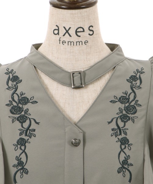 axes femme（アクシーズファム）の「チョーカー風ローズ刺繍ブラウス（シャツ/ブラウス・レディース・キナリ/ブラック/カーキ・FREE）」の12枚目の写真