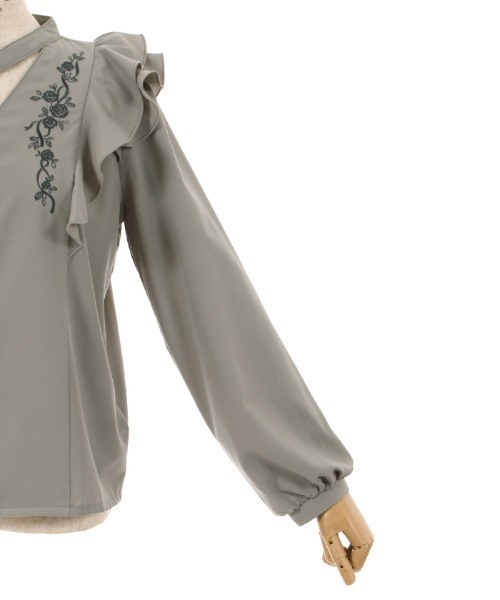 axes femme（アクシーズファム）の「チョーカー風ローズ刺繍ブラウス（シャツ/ブラウス・レディース・キナリ/ブラック/カーキ・FREE）」の16枚目の写真