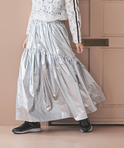 bohmal(ボマール)の「メタリックギャザーデザインスカート(スカート・レディース・シルバー・MEDIUM)」の6枚目の写真