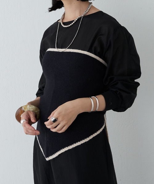 SHENERY（シーナリー）の「ヘムライントライアングルストール（ストール/ショール・レディース・ブラック/グレー/ベージュ・FREE）」の19枚目の写真