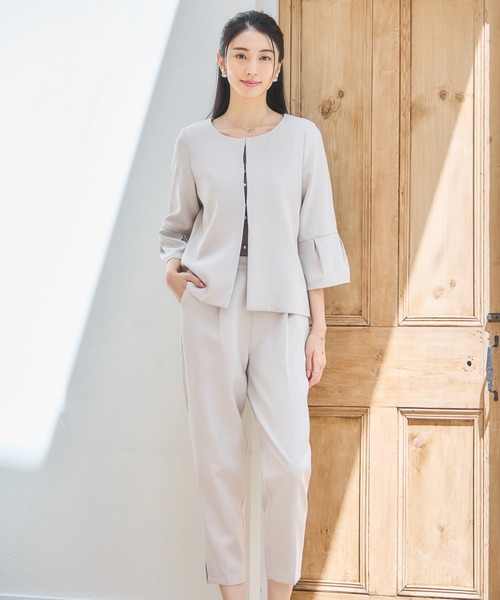 DRESS PLUS(ドレスプラス)の「セットアップ レディーススーツ ジャケット(セットアップ・レディース・ライトグレー/ネイビー/アッシュ/ブラック/ベージュ・XL/XXL/M/L)」の6枚目の写真