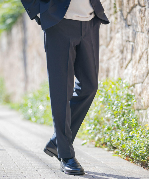 URBAN RESEARCH DOORS(アーバンリサーチドアーズ)の「『イージーケア』LIFE STYLE TAILOR ブラッシュドウールライクコンフォータブルパンツ(スーツパンツ・メンズ・ネイビー/グレー/モカ・SMALL/MEDIUM/LARGE/X-LARGE)」の1枚目の写真