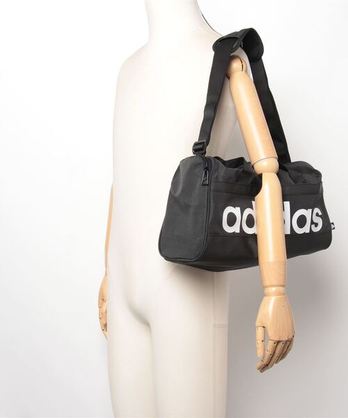 adidas(アディダス)の「エッセンシャルズ リニア ダッフルバッグ(XS)/ アディダス adidas(ボストンバッグ・メンズ・Black・FREE)」の10枚目の写真