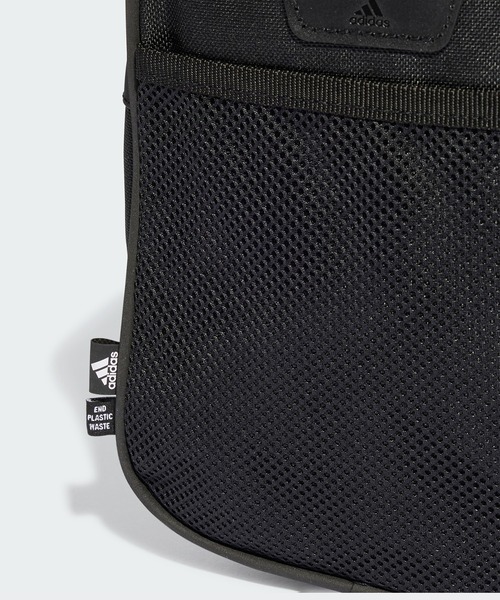 adidas(アディダス)の「エッセンシャルズ リニア ダッフルバッグ(XS)/ アディダス adidas(ボストンバッグ・メンズ・Black・FREE)」の5枚目の写真