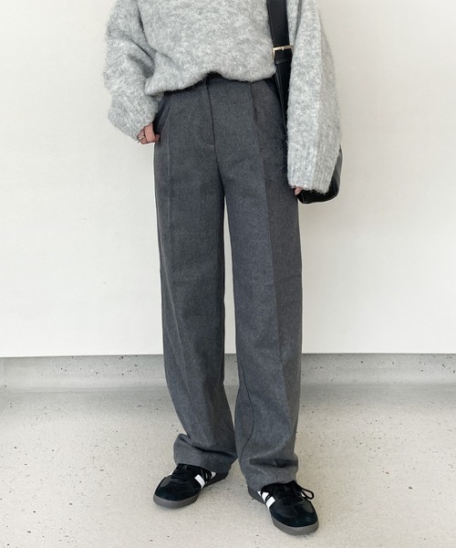 LE MORE（リモア）の「起毛タックストレートパンツ（スラックス・レディース・グレー/ダークブラウン/ブラック・S/M）」の4枚目の写真