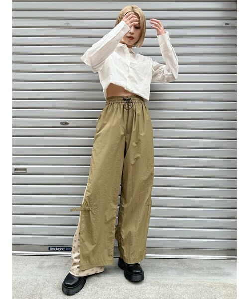 MURUA(ムルーア)の「レースアップショートブーツ(ブーツ・レディース・ブラック/ホワイト・22.5/24.5/23.5)」の3枚目の写真