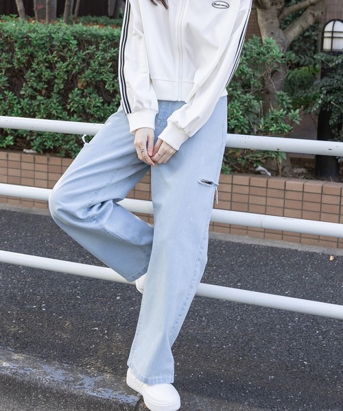 Honeys(ハニーズ)の「ダメージカットアウトストレートデニムパンツ(デニムパンツ・レディース・アイボリー/ブルー系その他/ライトインディゴブルー/インディゴブルー/ブラック・SS/S/M/L/LL)」の6枚目の写真