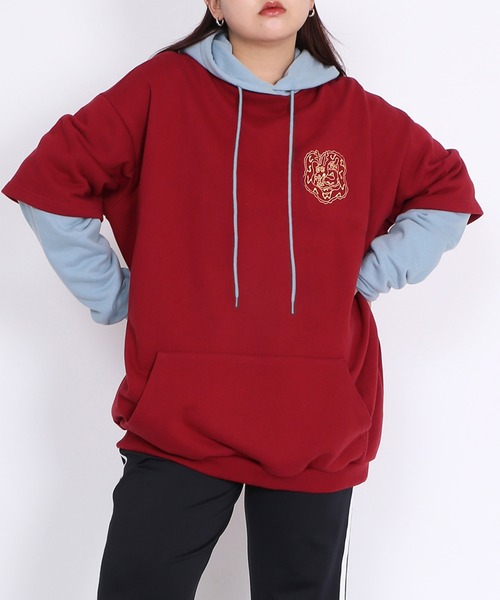 PUNYUS(プニュズ)の「配色フェイクレイヤードパーカー(パーカー・レディース・スミクロ/ワインレッド/杢グレー/ブルー・3/4)」の12枚目の写真