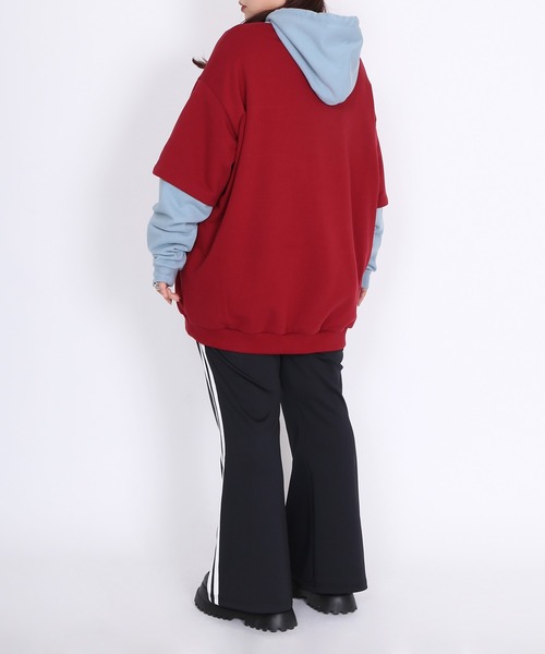 PUNYUS(プニュズ)の「配色フェイクレイヤードパーカー(パーカー・レディース・スミクロ/ワインレッド/杢グレー/ブルー・3/4)」の19枚目の写真