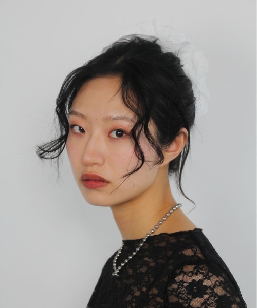 IMARI（イマリ）の「【 IMARI / イマリ 】 パンチングレース ガーリー シュシュ（シュシュ・レディース・ホワイト/ブラック/レッド/イエロー/ブルー/ピンク・FREE）」の19枚目の写真