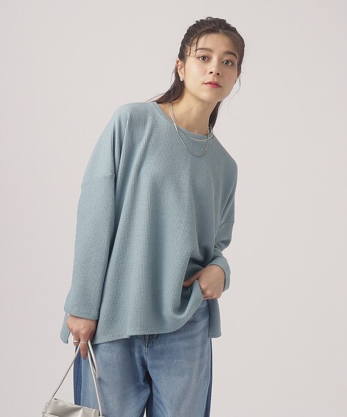 SHOO・LA・RUE（シューラルー）の「◆【体型カバー/洗える】大人のラフコーデに ゆるスリット リブトップス（Tシャツ/カットソー・レディース・ホワイト/チャコールグレー/ブルー/ピンク系・00）」の9枚目の写真