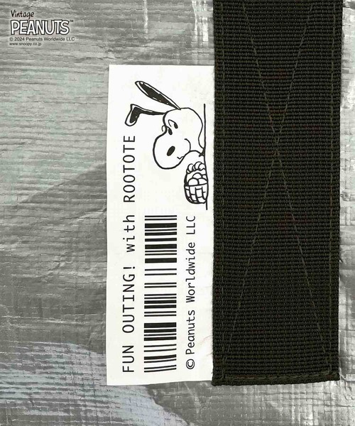 Vintage PEANUTS(ビンテージピーナッツ)の「ルートート/SNOOPY IP.デリ.Peanuts-9F(ショルダーバッグ・レディース・シルバー/ブルー/ブラック/チェック・FREE)」の6枚目の写真