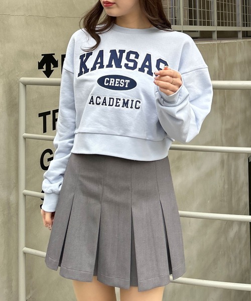 INGNI（イング）の「カレッジロゴショートトップス（スウェット・レディース・ブラック/オートミール/ライトブルー/オフホワイト・M）」の20枚目の写真