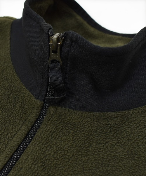 OLD NAVY（オールドネイビー）の「【ヴィンテージ古着】OLD NAVY / オールドネイビー ロゴ刺繍 1/3ジップ フリースジャケット（その他トップス・メンズ・カーキ・X-LARGE）」の7枚目の写真