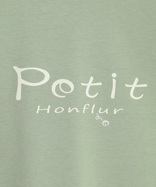 Petit Honfleur(プチオンフルール)の「ロゴダンボールプルオーバー(Tシャツ/カットソー・レディース・グリーン/ネイビー/アイボリー・M/L)」の11枚目の写真