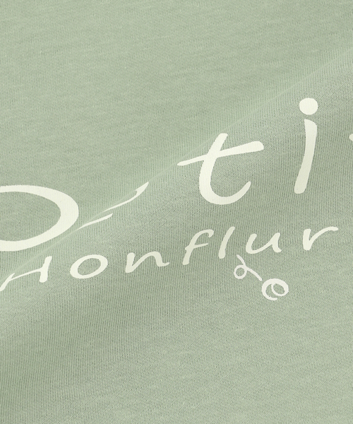 Petit Honfleur(プチオンフルール)の「ロゴダンボールプルオーバー(Tシャツ/カットソー・レディース・グリーン/ネイビー/アイボリー・M/L)」の12枚目の写真