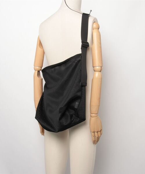 ADAM PATEK(アダムパテック)の「【ADAMPATEK/アダムパテック】mesh shoulder bag/メッシュショルダーバッグ(ショルダーバッグ・メンズ・ブラック・FREE)」の19枚目の写真