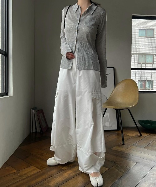 WILLFULLY(ウィルフリー)の「sheer lame deep slit shirt knit(ニット/セーター・レディース・ブラック/タン/ライトブルーグレー・FREE)」の20枚目の写真