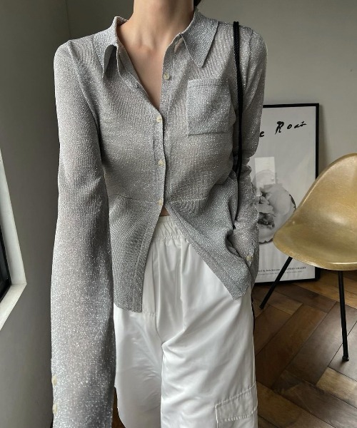 WILLFULLY(ウィルフリー)の「sheer lame deep slit shirt knit(ニット/セーター・レディース・ブラック/タン/ライトブルーグレー・FREE)」の18枚目の写真