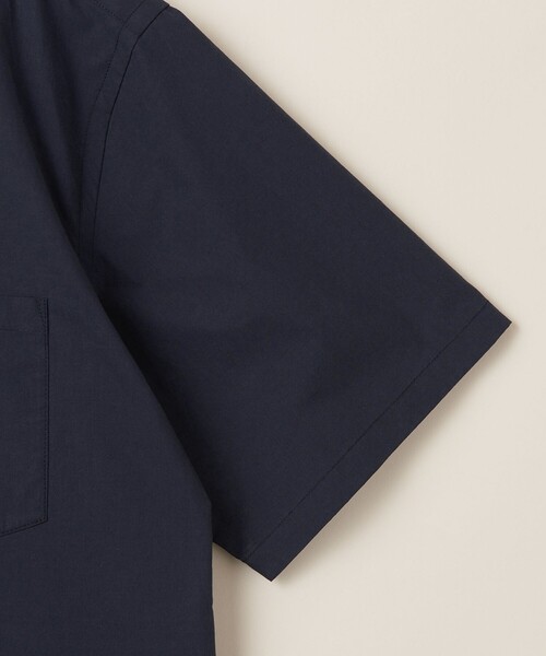 UNITED ARROWS（ユナイテッドアローズ）の「【ZOZO限定】タイプライター ワイドフォルム バンドカラー ショートスリーブシャツ（シャツ/ブラウス・メンズ・ホワイト/ライトブルー/ブラック/ベージュ/ネイビー/オリーブ・S/M/L/XL/XS/XXL）」の11枚目の写真