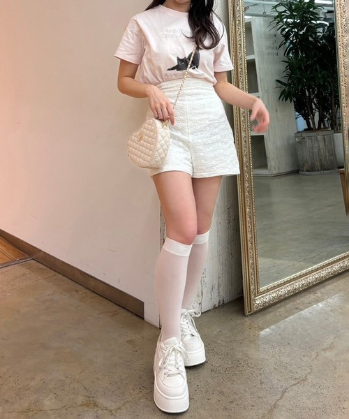 one after another NICE CLAUP（ワンアフターアナザーナイスクラップ）の「【flower collection】バックレースアップショートパンツ（その他パンツ・レディース・ホワイト系その他/オフホワイト/ホワイト系その他2・FREE）」の13枚目の写真