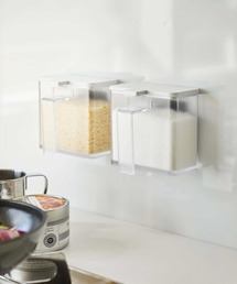 iellio（イエリオ）の「tower(タワー) マグネット調味料ストッカー（キッチン収納）」