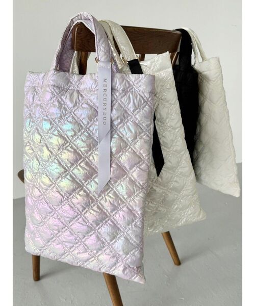 MERCURYDUO（マーキュリーデュオ）の「キルティングトートバッグ（ハンドバッグ・レディース・その他1/アイボリー/オフホワイト/ブラック・FREE）」の4枚目の写真